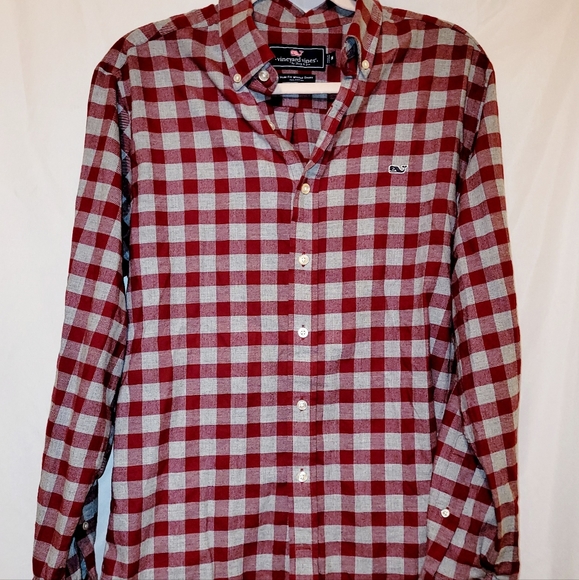 Vineyard Vines Other - Vineyard vines men's button down